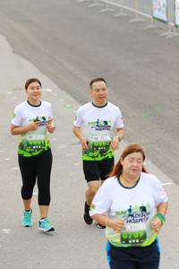 BIB: 709
                            <button type="button" onclick="openModal(3558250)" class="btn btn-primary btn-sm float-right btn-popup" data-toggle="modal" data-target=".modal-high-quality">
                        <i class="fas fa-shopping-cart"></i> Add to Cart
                    </button>
                                            <button type="button" onclick="isThisMe(3558250, true)" class="btn btn-success btn-sm float-right btn-popup btn-isme hidden" data-toggle="tooltip" data-placement="bottom" title="นี่คือรูปของคุณใช่ไหม คลิกที่นี่เพื่อเอาเข้าอัลบั้ม">
                        <i class="fas fa-plus"></i> Add to album
                    </button>
                    <button type="button" onclick="isThisMe(3558250, false)" class="btn btn-warning btn-sm float-right btn-popup btn-isnotme hidden">
                        <i class="fas fa-ban"></i> Remove from album
                    </button>